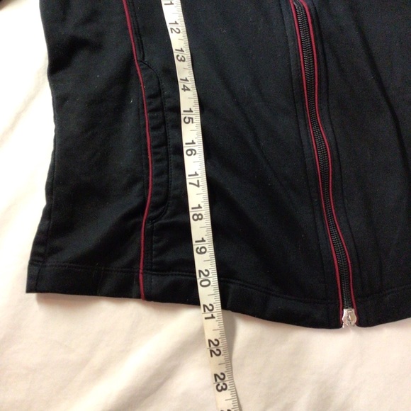 Nike zip up jacket - Picture 9 of 11